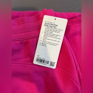 Lululemon mid rise wide leg scuba sonic pink